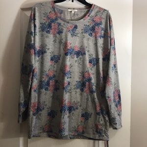 Oversized floral lightweight sweatshirt